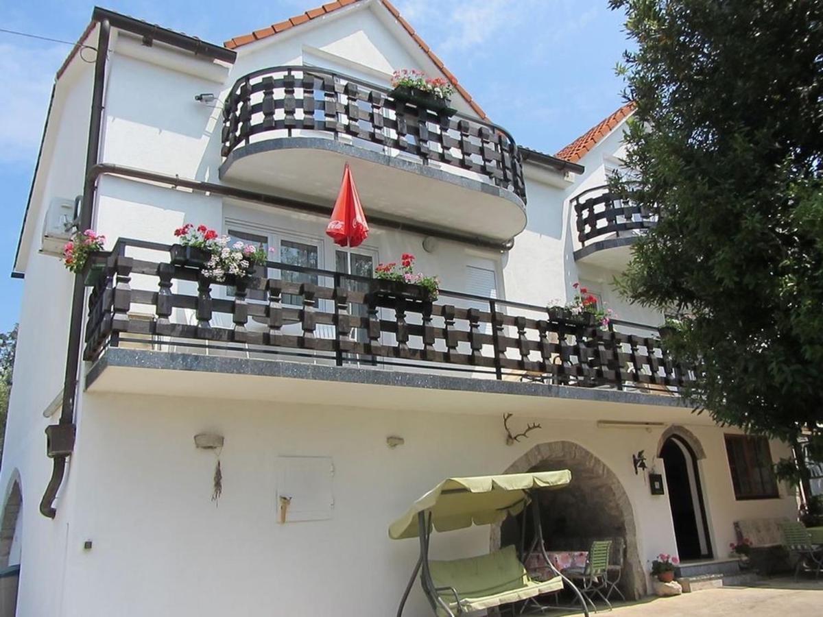 Apartments Marijana Srsici ภายนอก รูปภาพ