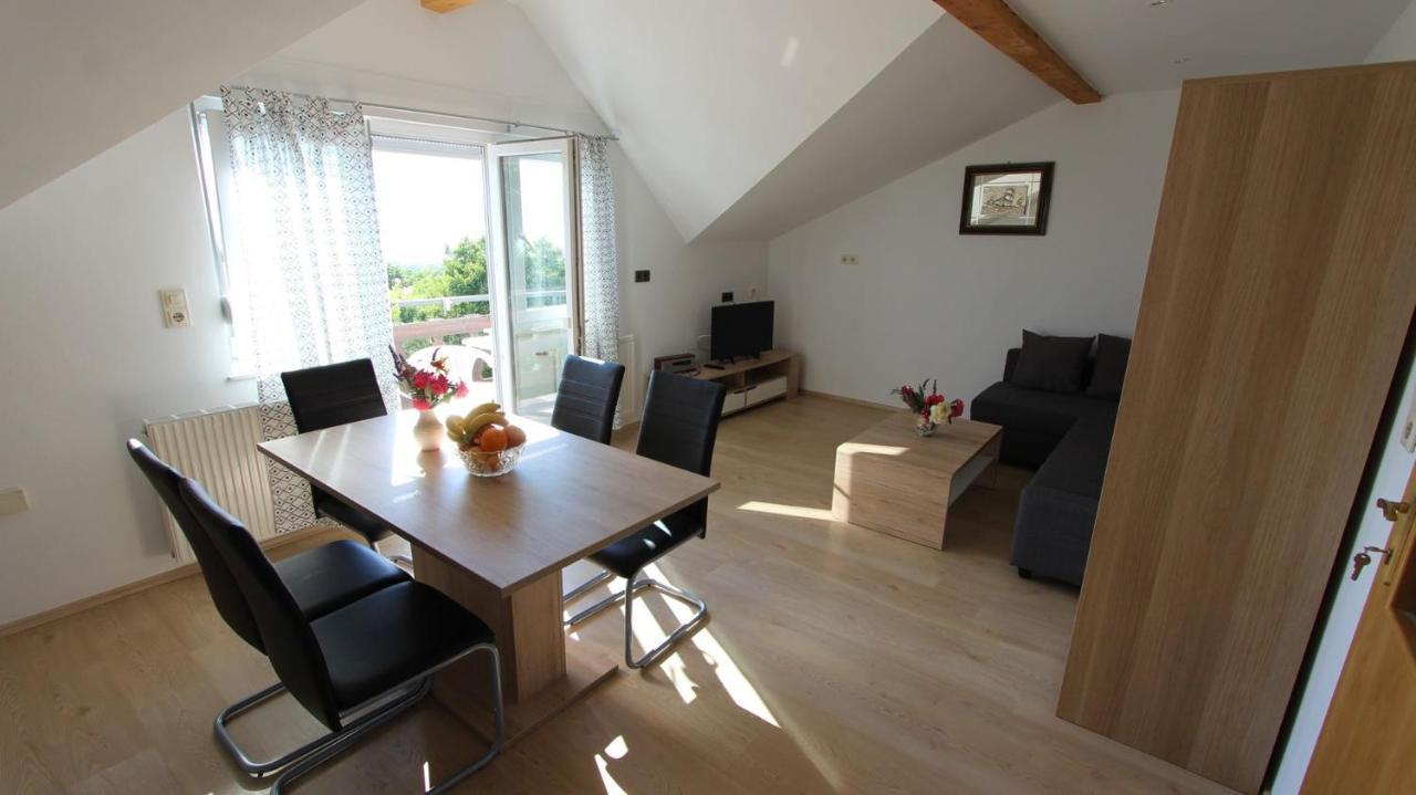 Apartments Marijana Srsici ภายนอก รูปภาพ