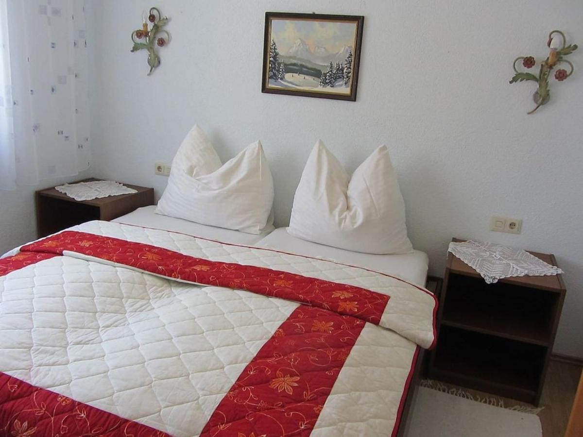 Apartments Marijana Srsici ภายนอก รูปภาพ